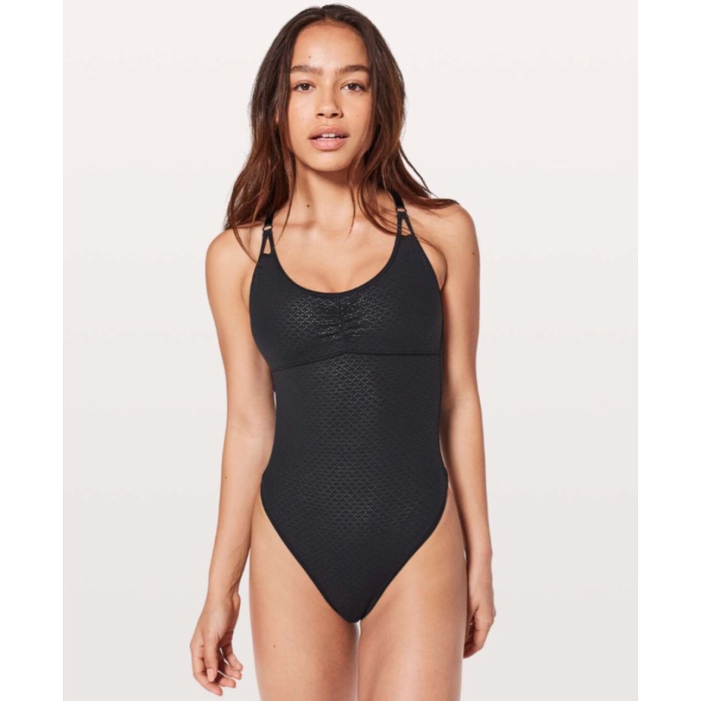 Lululemon The Easy Bodysuit Monochromic Black sz 6